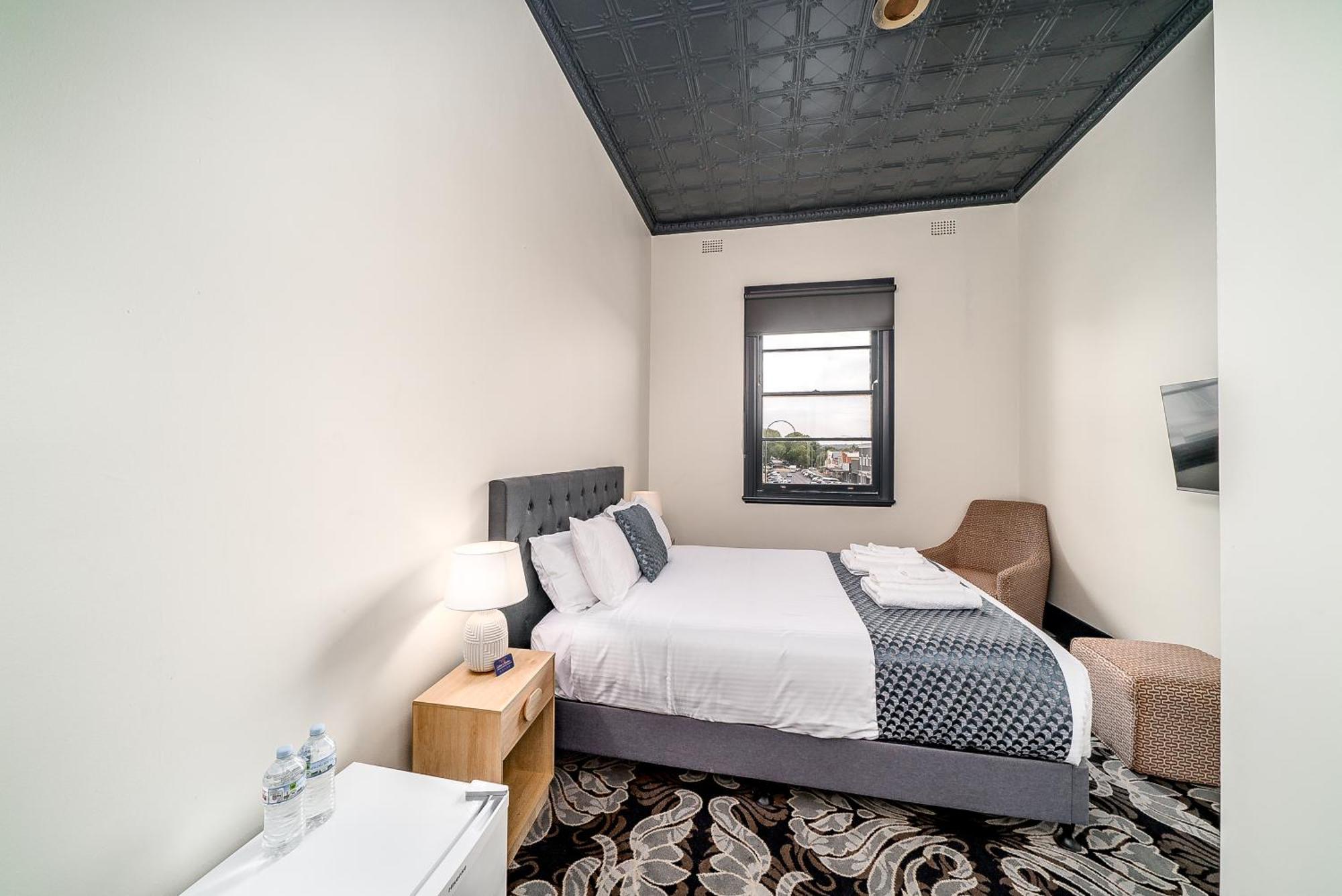 Romano'S Hotel & Suites Уогга-Уогга Экстерьер фото